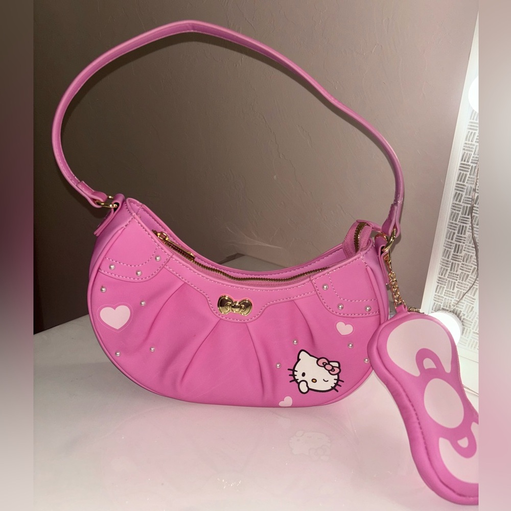 Hello Kitty Shoulder Bag